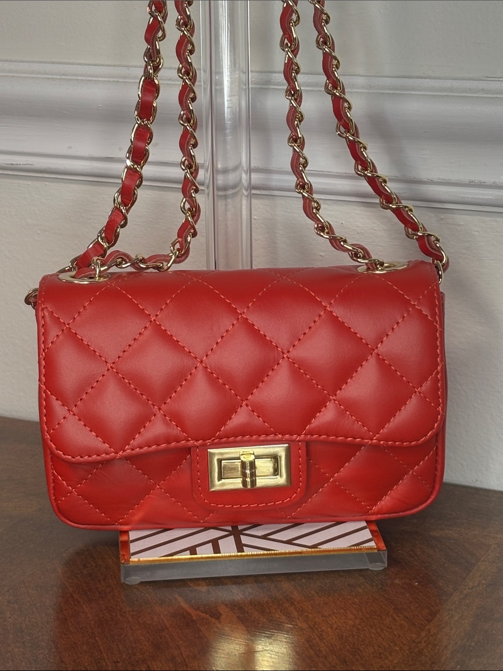 PERSAMAN NEW YORK Italian red quilted leather bag with gold chain strap - Picture 5 of 16